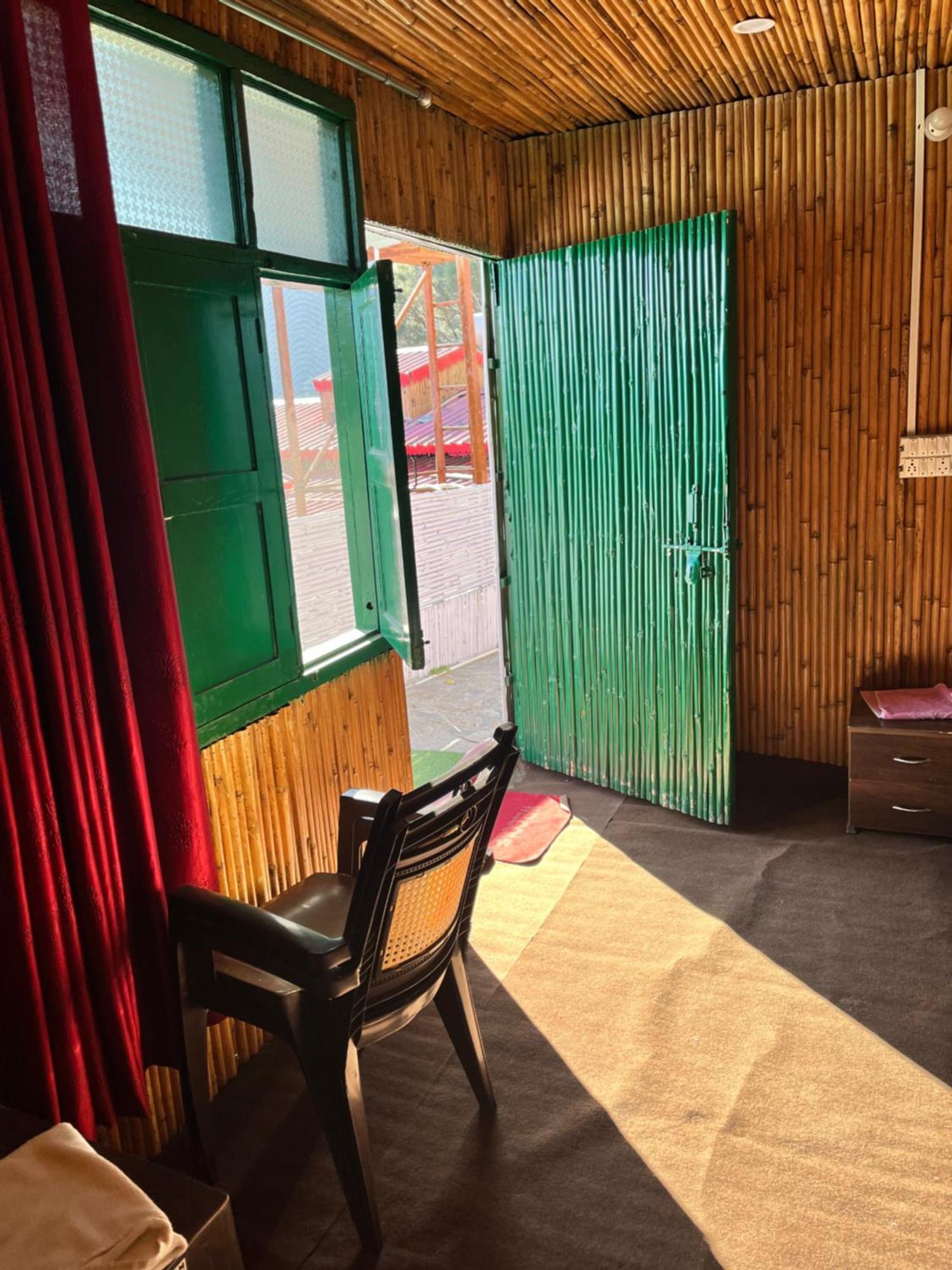 Pahaadi Dhun Homestay Chamba  Bagian luar foto